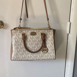 Michael Kors purse
